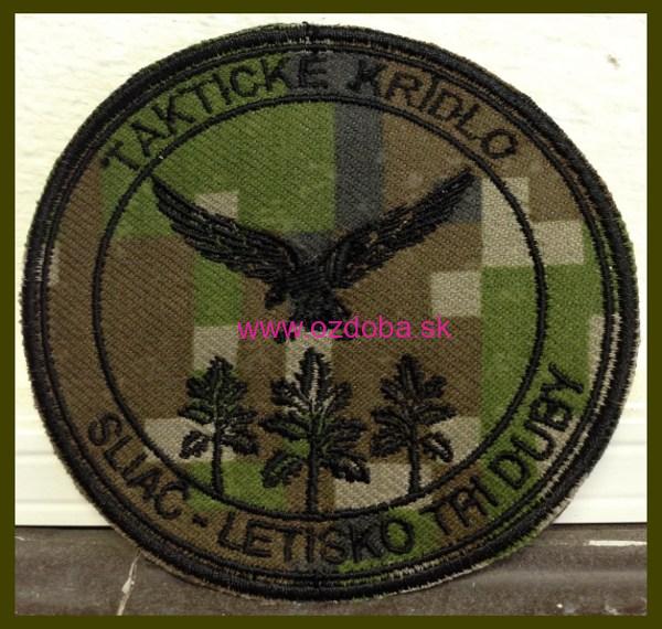 Znak TAKTICKE KRÍDLO SLIAČ